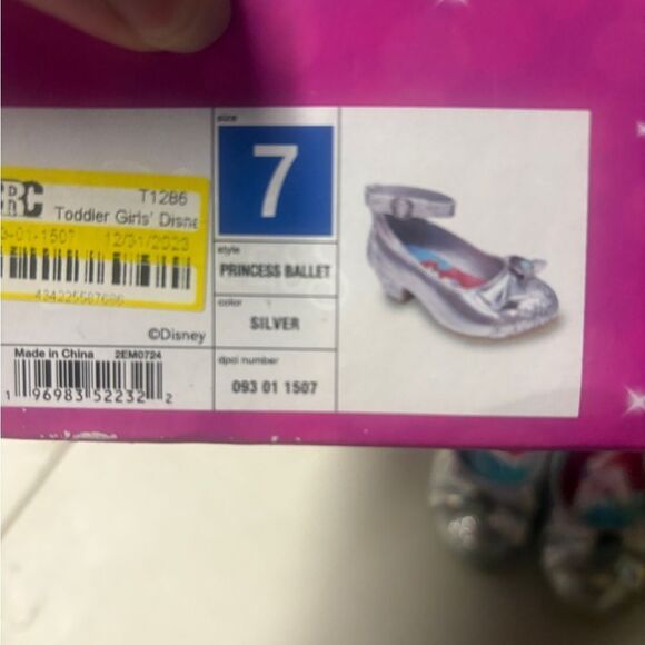 Nwt size 7 disney Ariel high heels little girls - Picture 5 of 5